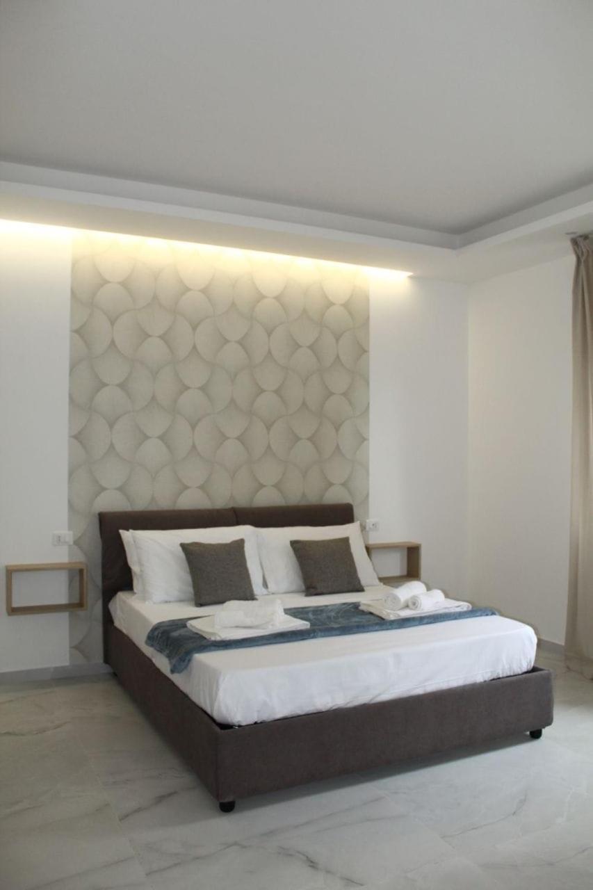 Diamante Luxury Rooms Palermo Bagian luar foto