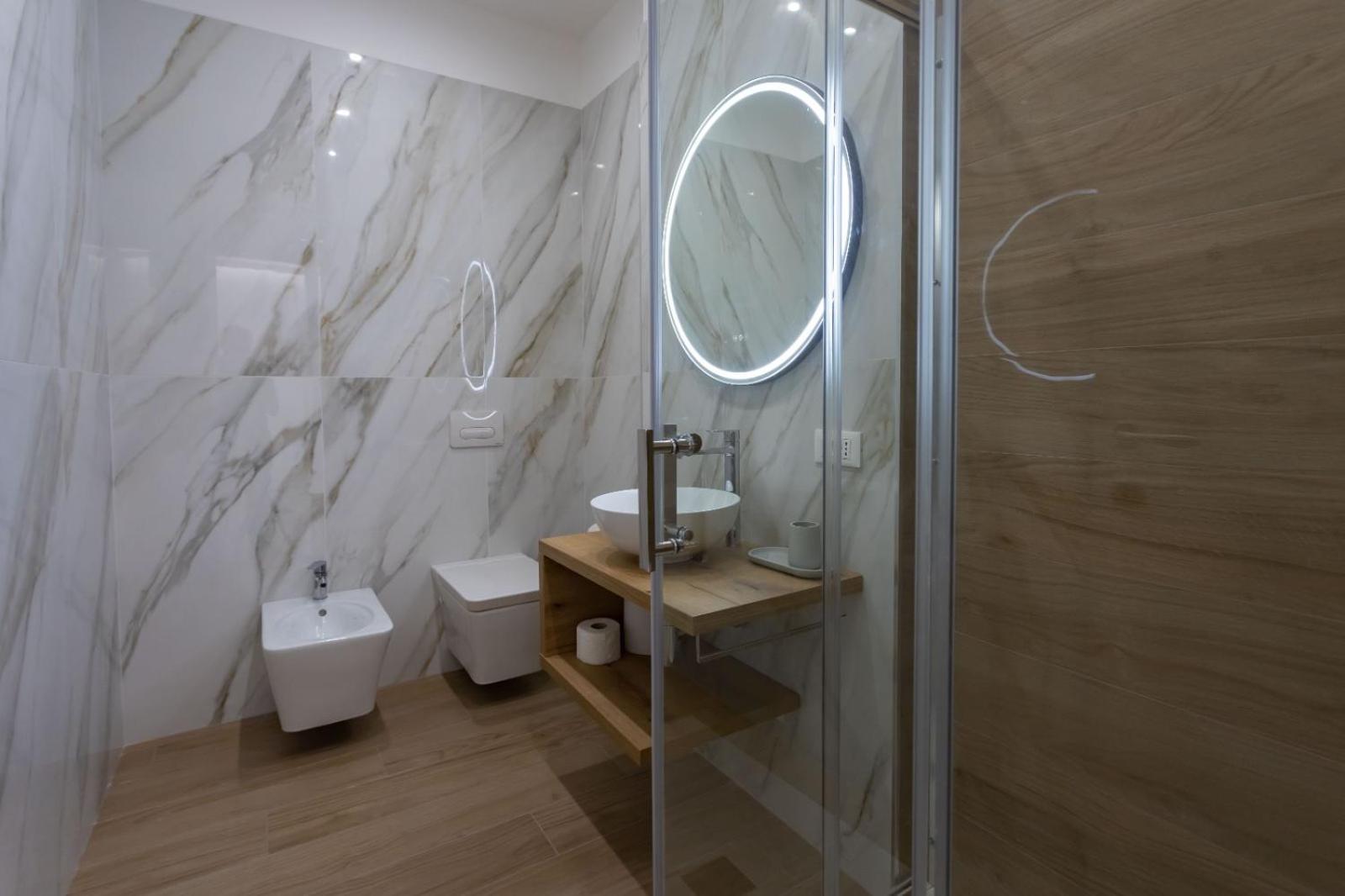 Diamante Luxury Rooms Palermo Bagian luar foto